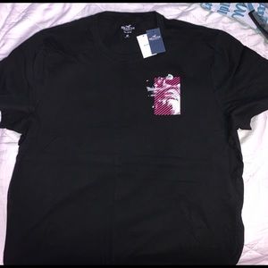 XXL black graphic t-shirt from Hollister.